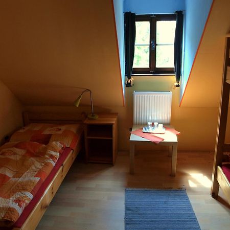 Banská Štiavnica Hostel Skautsky Dom מראה חיצוני תמונה