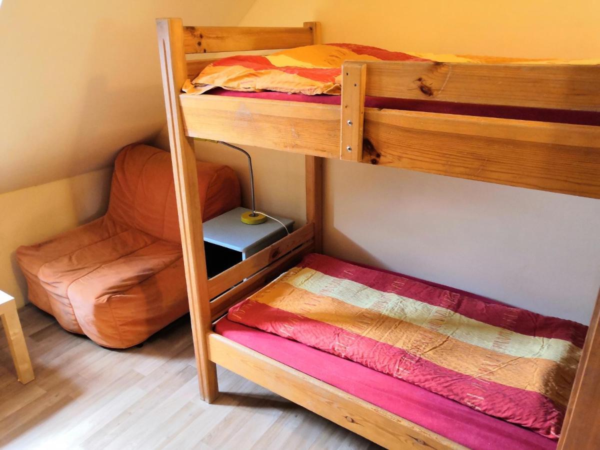 Banská Štiavnica Hostel Skautsky Dom מראה חיצוני תמונה