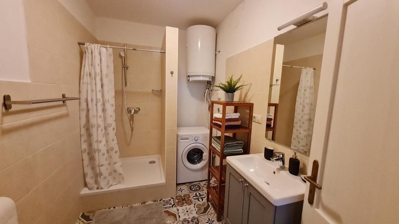 Banská Štiavnica Hostel Skautsky Dom מראה חיצוני תמונה