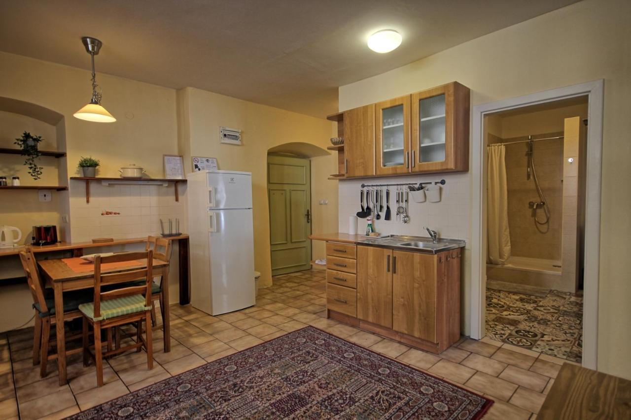 Banská Štiavnica Hostel Skautsky Dom מראה חיצוני תמונה