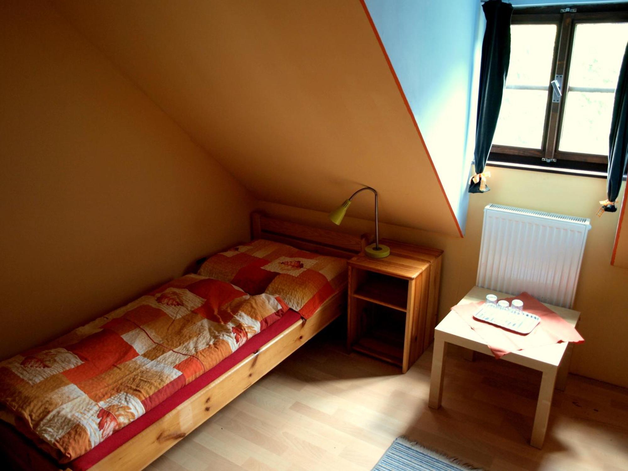 Banská Štiavnica Hostel Skautsky Dom מראה חיצוני תמונה
